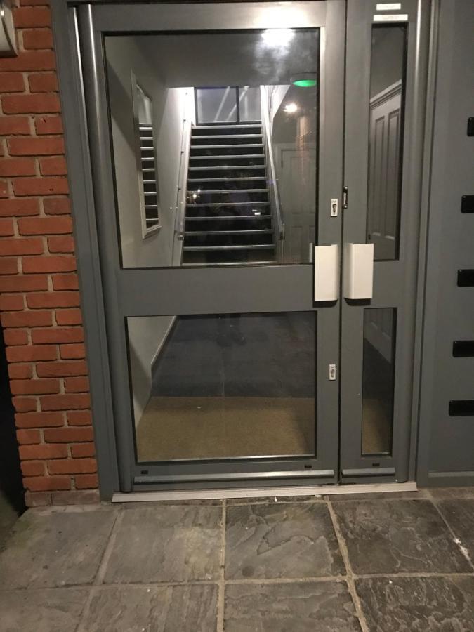 Marie'S Serviced Apartments- 2 Bedroom City Stay Bedford Luaran gambar