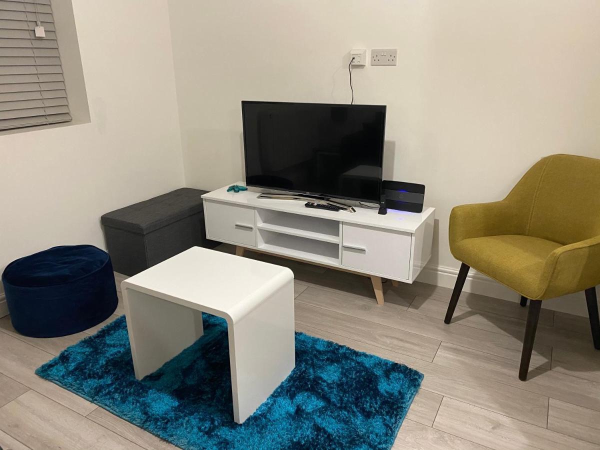 Marie'S Serviced Apartments- 2 Bedroom City Stay Bedford Luaran gambar