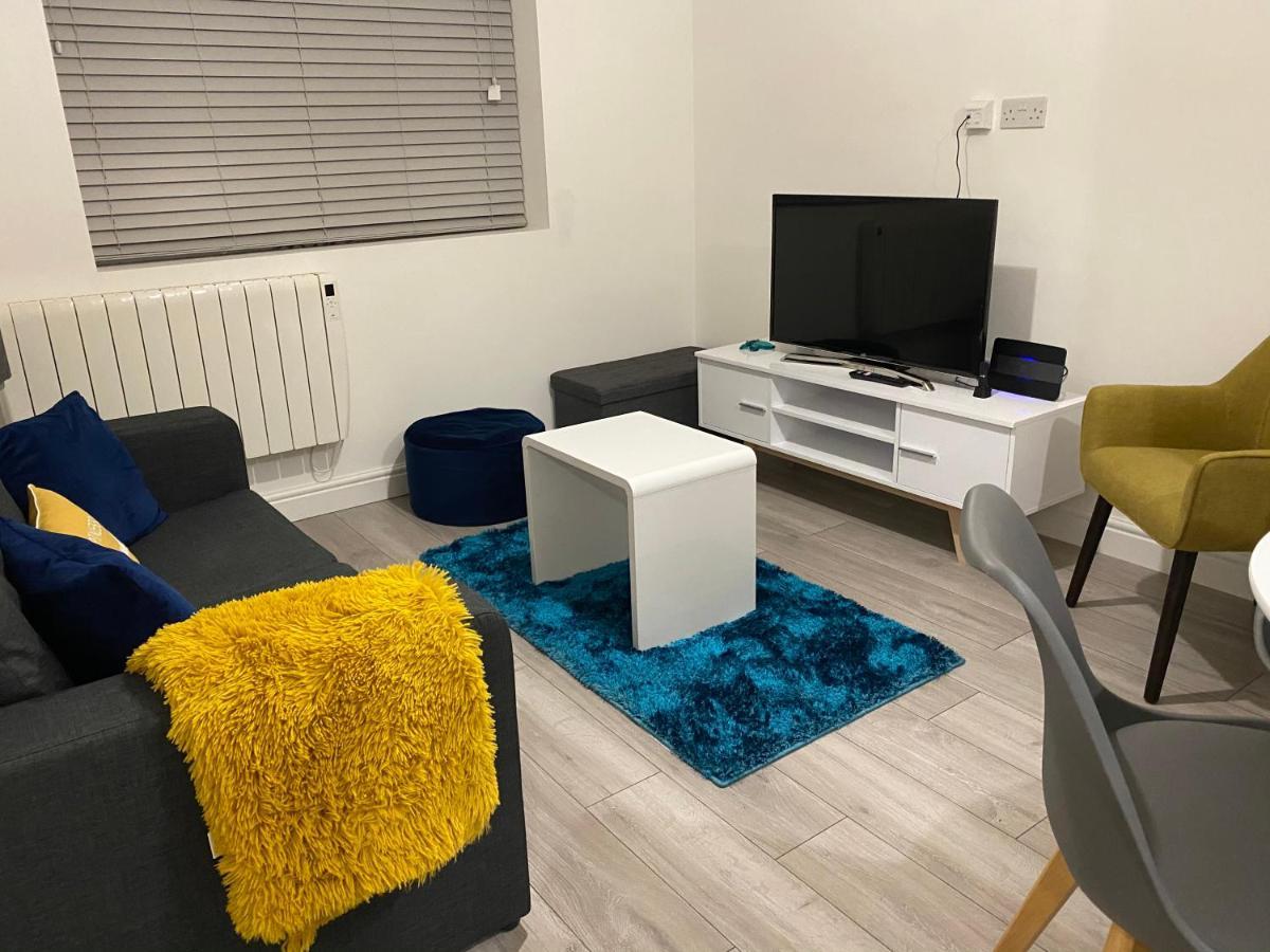 Marie'S Serviced Apartments- 2 Bedroom City Stay Bedford Luaran gambar